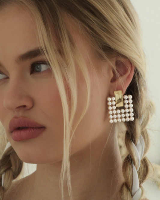 FOREVER EARRING