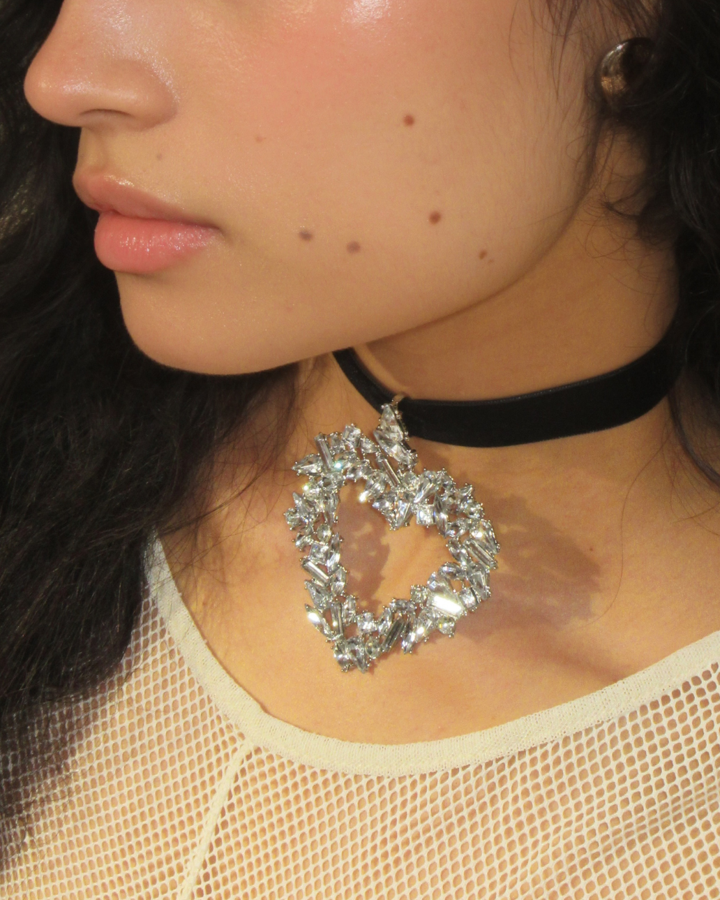 COLD HEARTED CHOKER