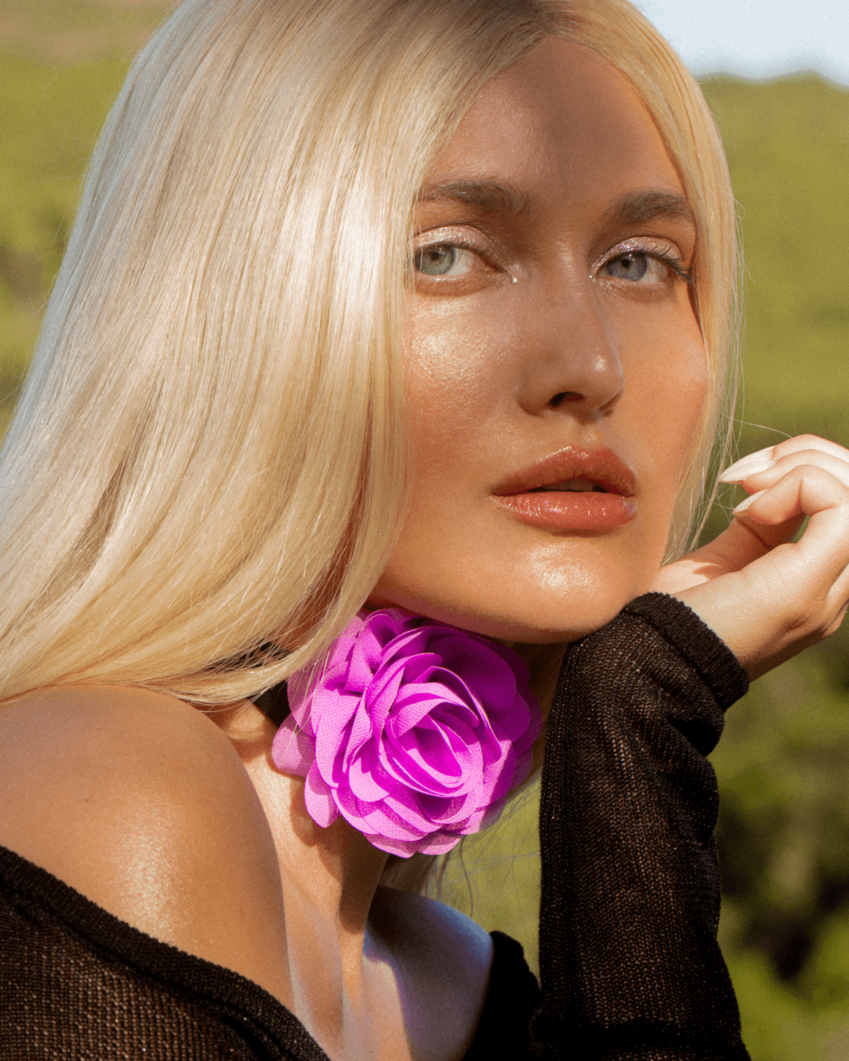 IN FULL BLOOM CHOKER - 8 Other Reasons