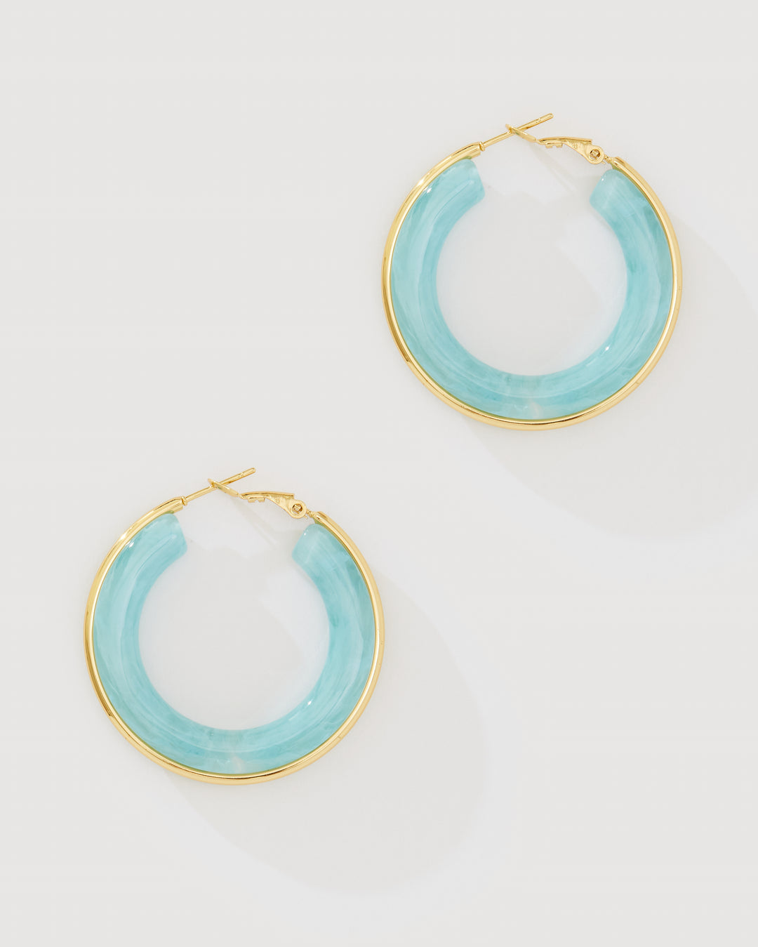 RESIN HOOP