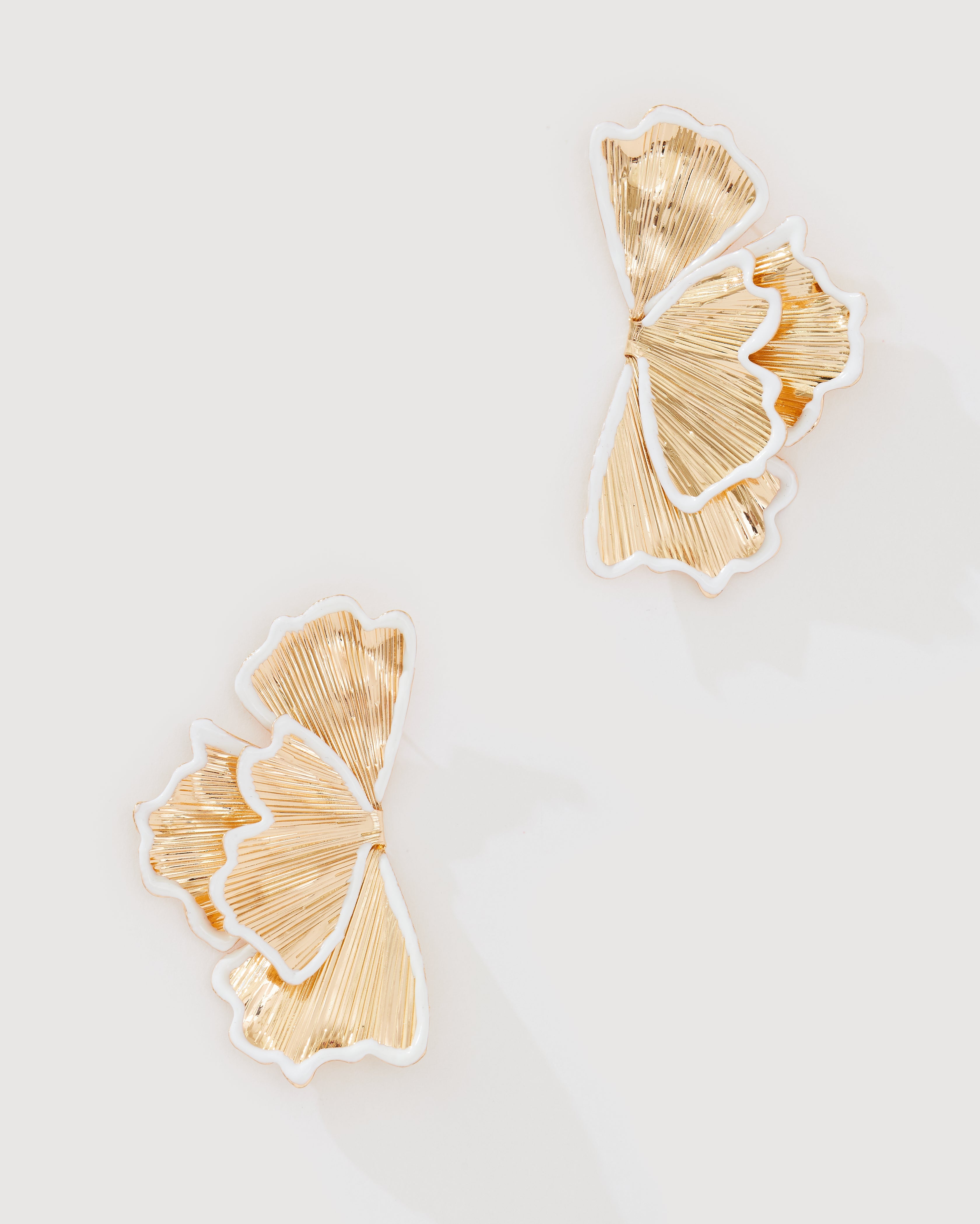 PETALÉ EARRING