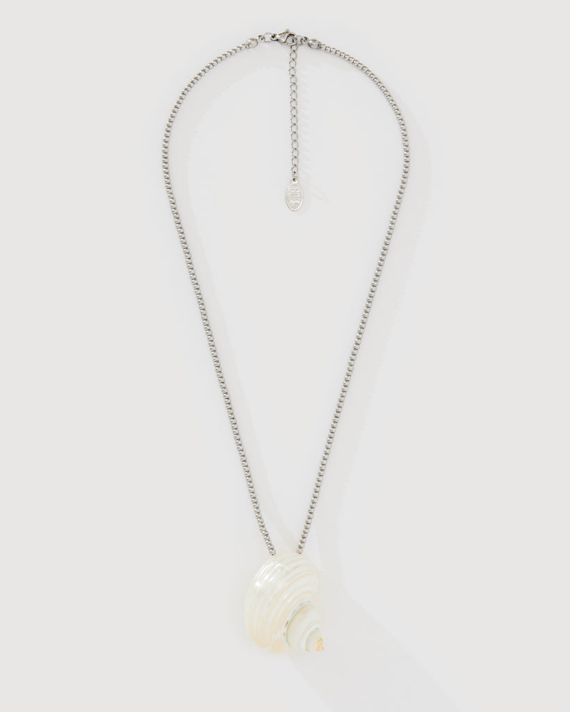 ELARIA NECKLACE