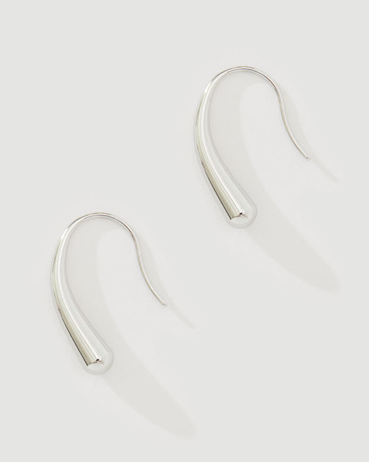 TEARDROP EARRING