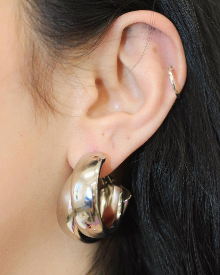 COUPLED HOOPS