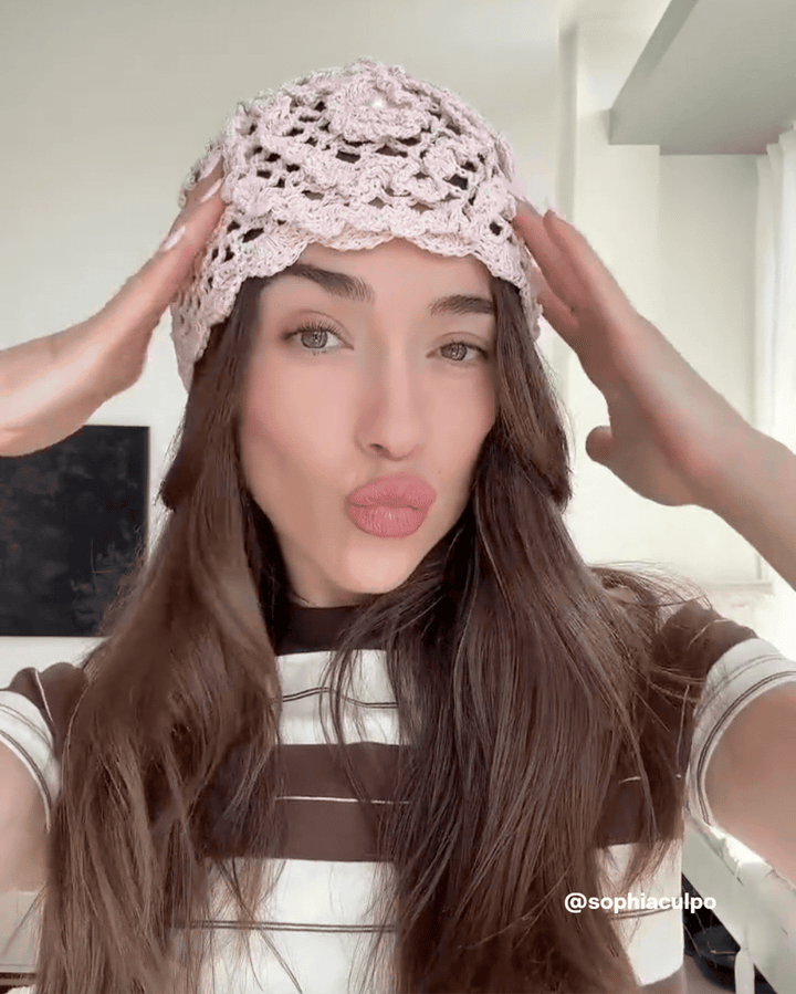 ROSE CROCHET HAT