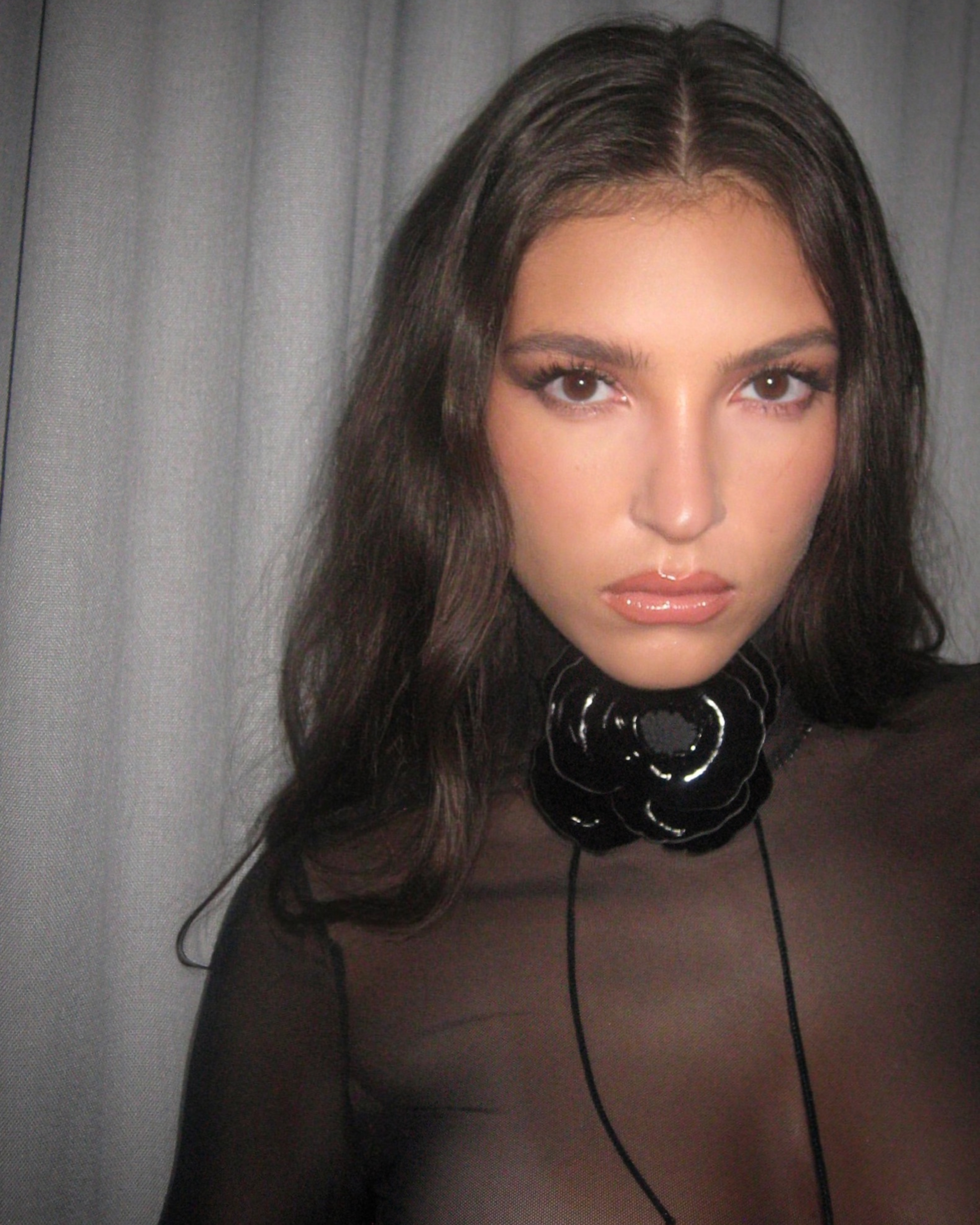 ROSETTE BELT CHOKER