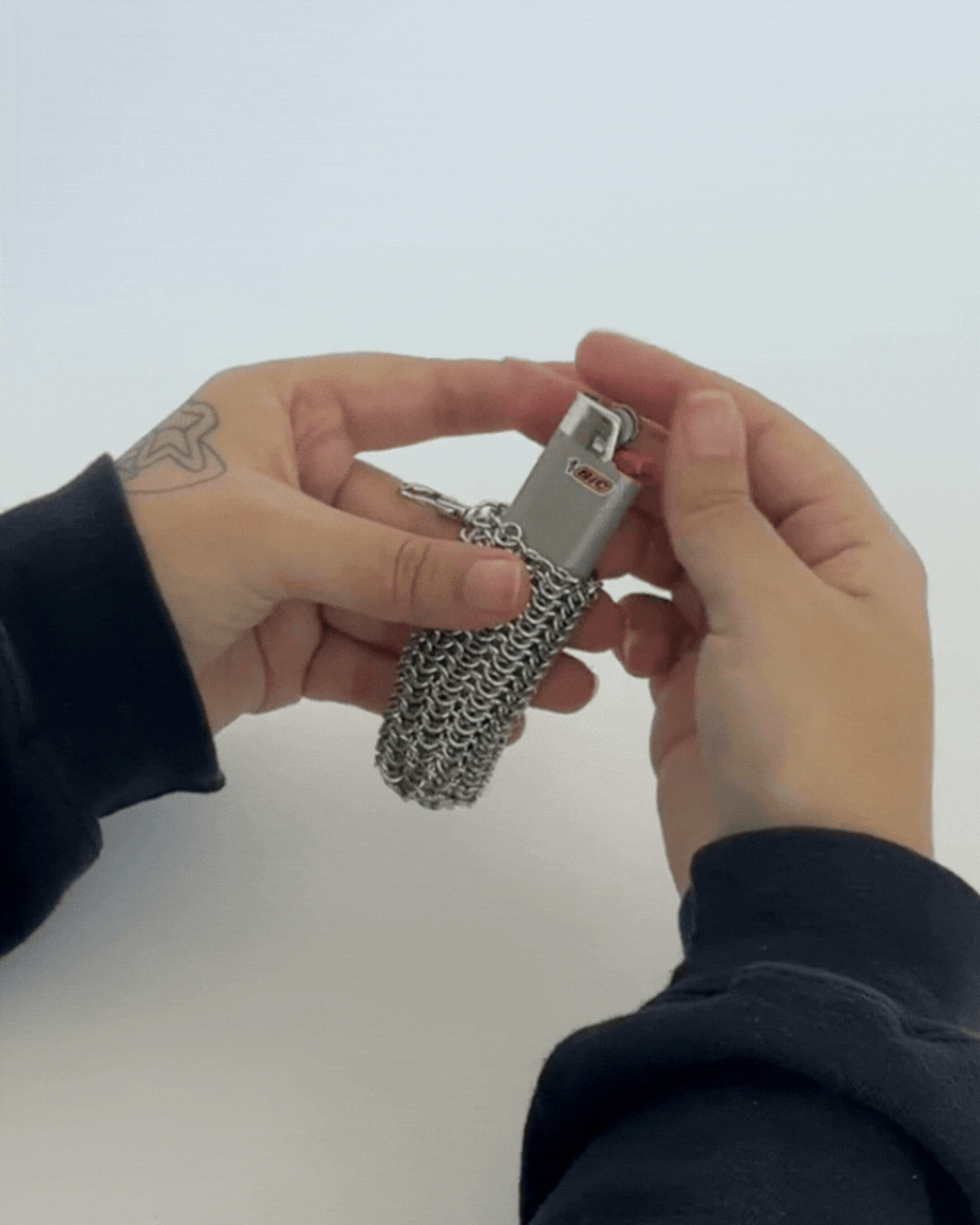LAST KNIGHT LIGHTER CASE KEYCHAIN