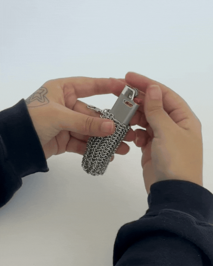 LAST KNIGHT LIGHTER CASE KEYCHAIN