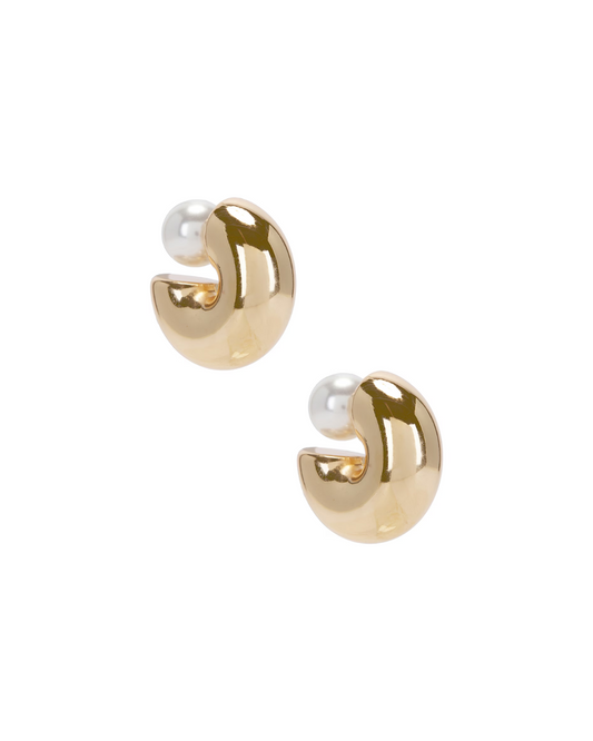 PEARL HUGGIE EARRING