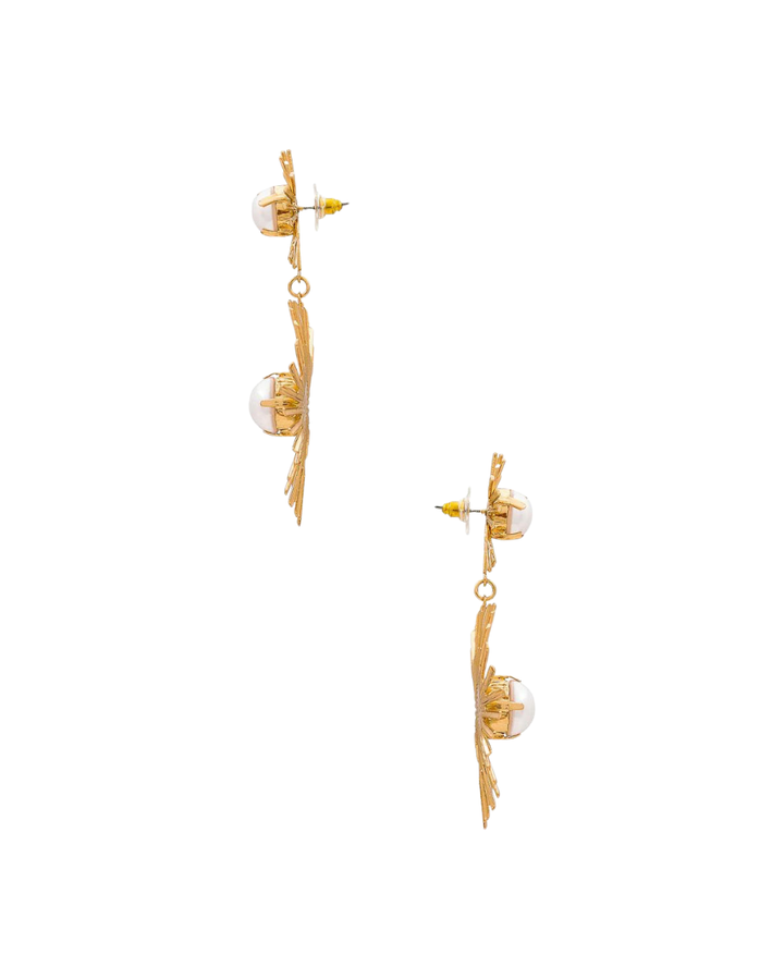 PEARL DROP EARRING