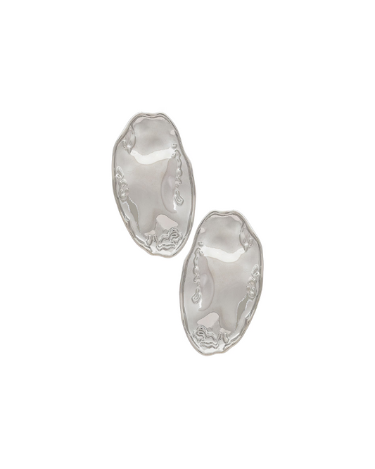 STUD EARRING