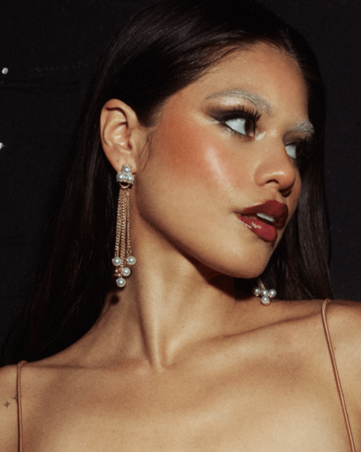 PEARL & CHAIN DROP STATEMENT EARRING - 8 Other Reasons