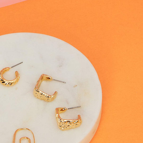 HAMMERED RECTANGLE HOOP - 8 Other Reasons